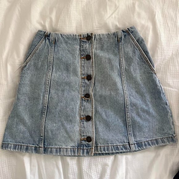 Aritzia Wilfred Free Denim Skirt - Picture 1 of 4
